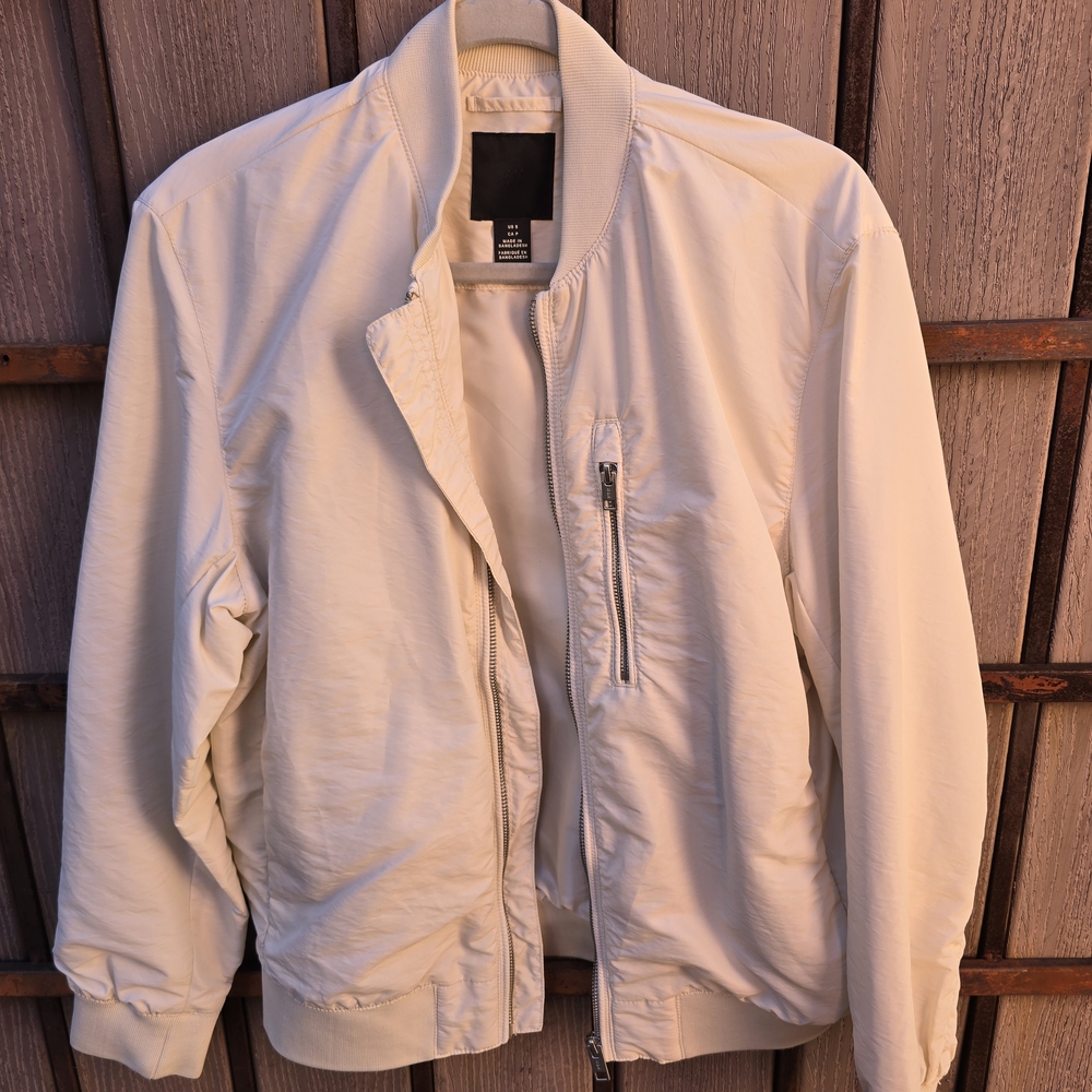H&M Men's Off-White Bomber Jacket